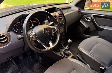 Внедорожник / Кроссовер Renault Duster 2017 в Киеве
