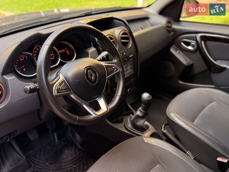 Внедорожник / Кроссовер Renault Duster 2017 в Киеве