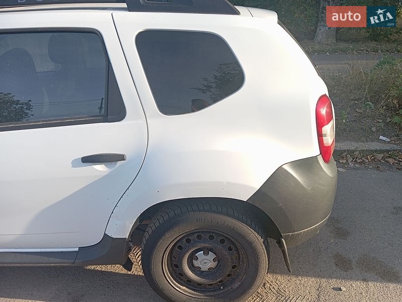 Внедорожник / Кроссовер Renault Duster 2016 в Николаеве
