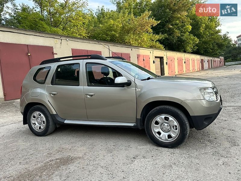 Позашляховик / Кросовер Renault Duster 2011 в Кам'янець-Подільському