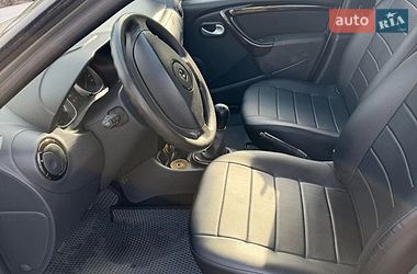 Позашляховик / Кросовер Renault Duster 2011 в Іванкові