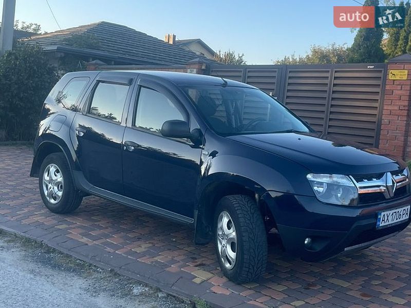 Внедорожник / Кроссовер Renault Duster 2010 в Харькове