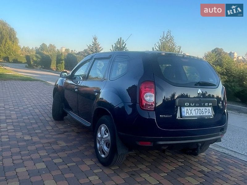 Внедорожник / Кроссовер Renault Duster 2010 в Харькове
