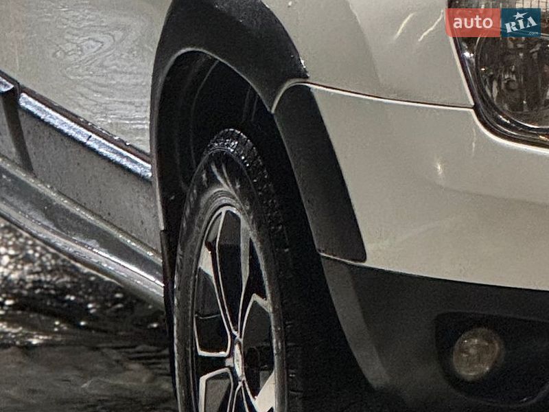 Внедорожник / Кроссовер Renault Duster 2012 в Харькове