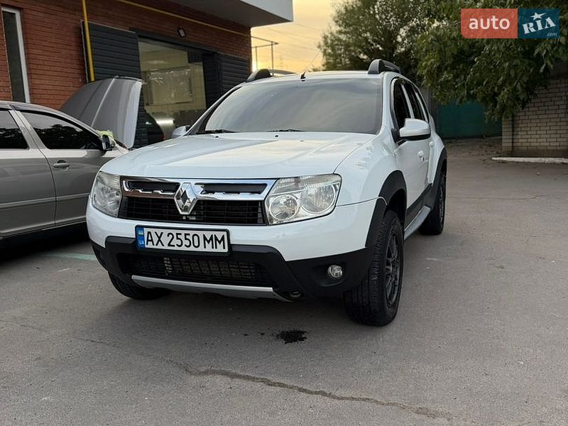 Внедорожник / Кроссовер Renault Duster 2012 в Харькове