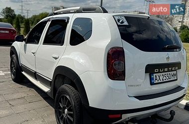 Внедорожник / Кроссовер Renault Duster 2012 в Харькове