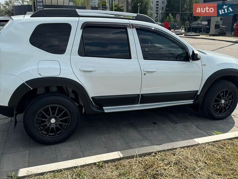 Внедорожник / Кроссовер Renault Duster 2012 в Харькове