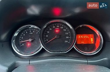 Внедорожник / Кроссовер Renault Duster 2016 в Одессе