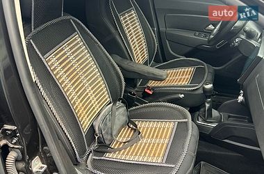 Внедорожник / Кроссовер Renault Duster 2019 в Каменском