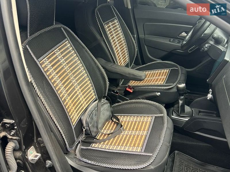Внедорожник / Кроссовер Renault Duster 2019 в Каменском