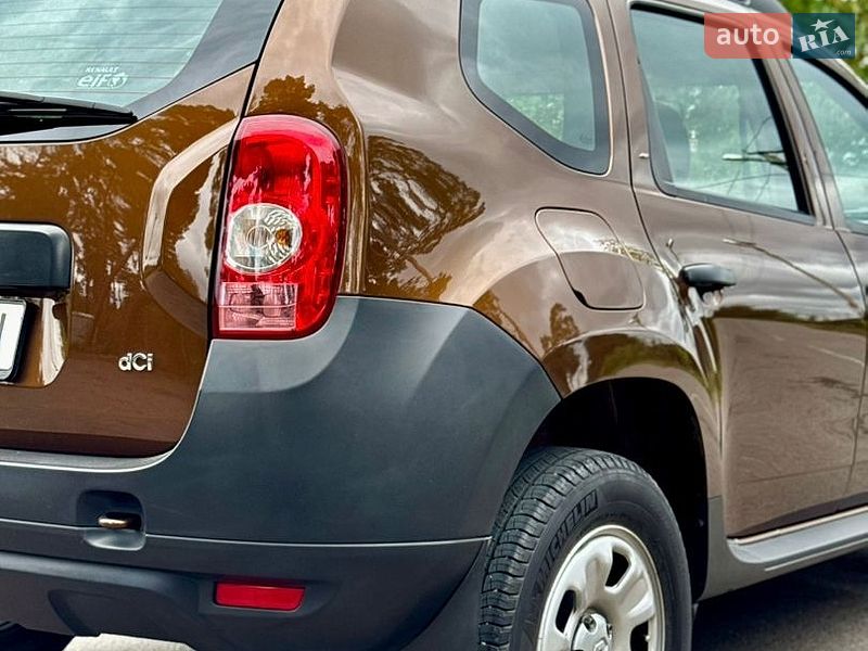 Внедорожник / Кроссовер Renault Duster 2013 в Киеве