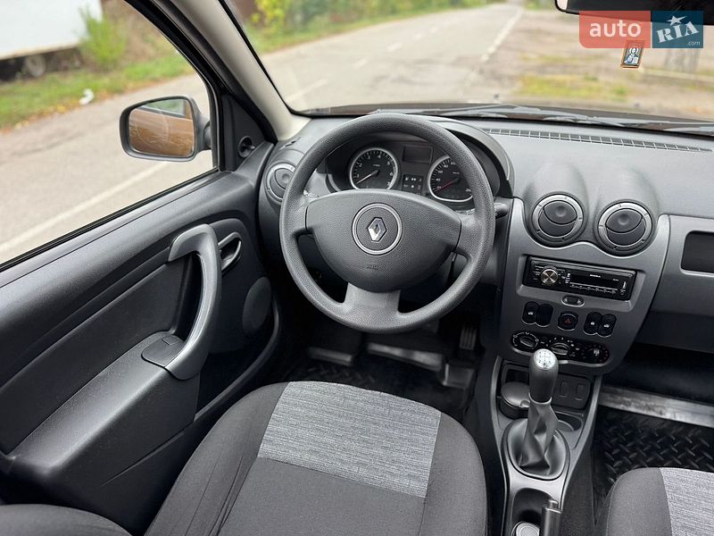 Внедорожник / Кроссовер Renault Duster 2013 в Киеве