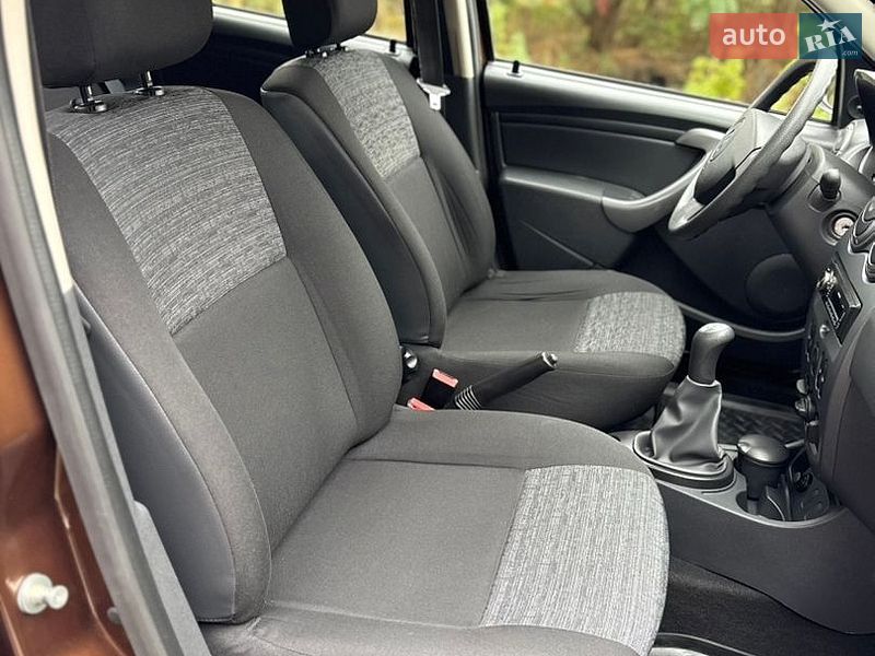 Внедорожник / Кроссовер Renault Duster 2013 в Киеве