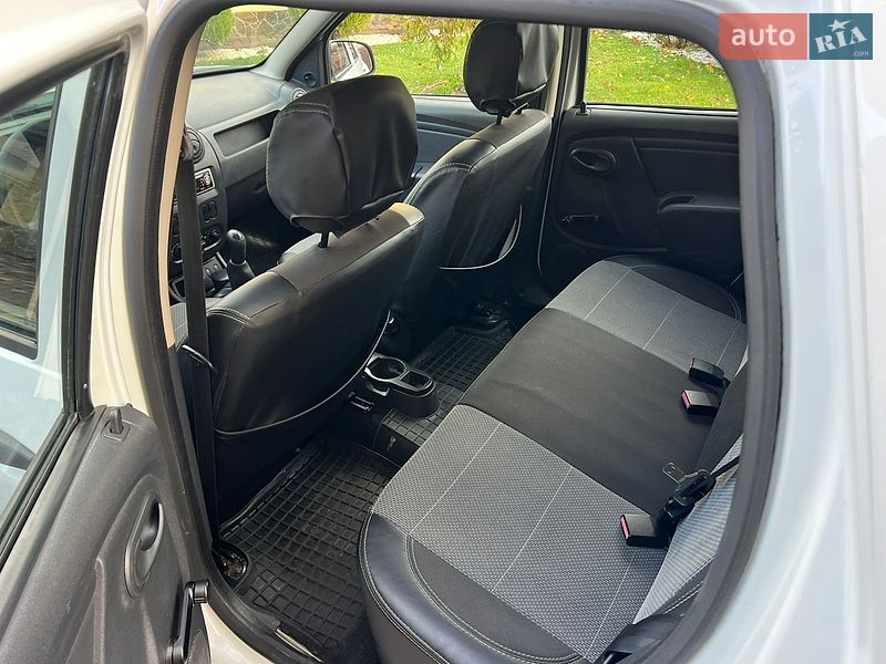 Внедорожник / Кроссовер Renault Duster 2012 в Львове