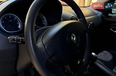 Позашляховик / Кросовер Renault Duster 2011 в Дніпрі