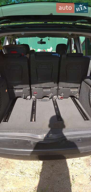Минивэн Renault Espace 2007 в Путивле
