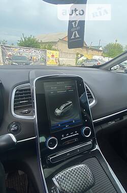 Мінівен Renault Espace 2015 в 
