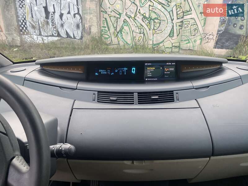 Мінівен Renault Espace 2010 в Чернігові фото 29 Мінівен Renault Espace 2010 в Чернігові