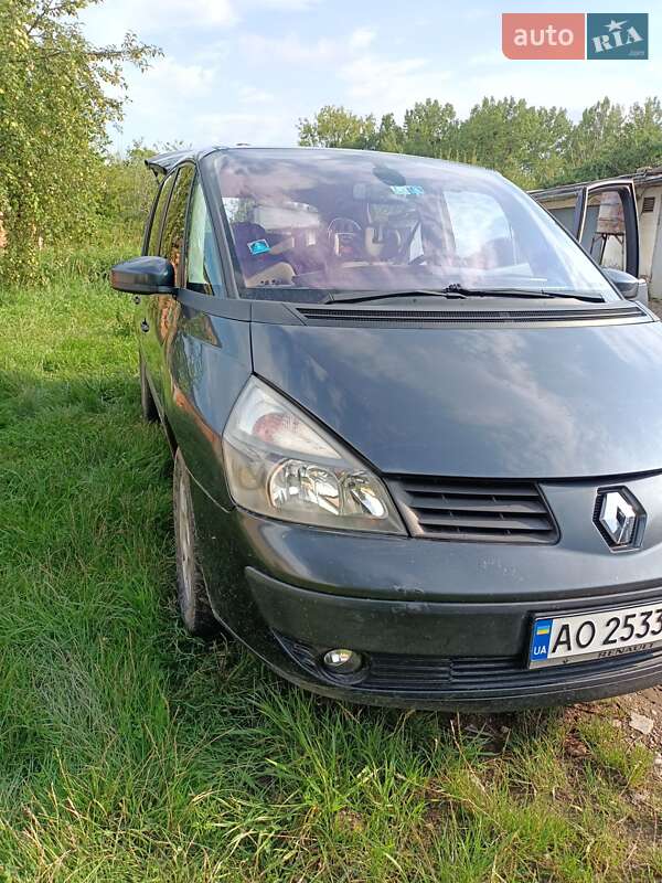 Минивэн Renault Espace 2004 в Калуше