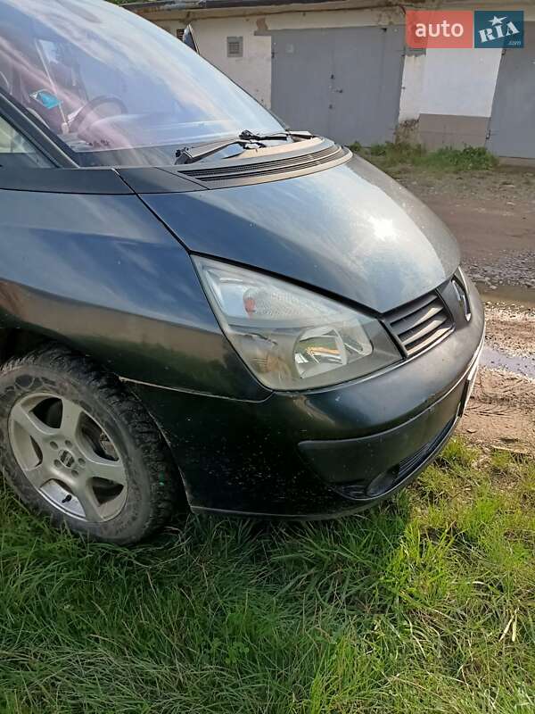 Минивэн Renault Espace 2004 в Калуше