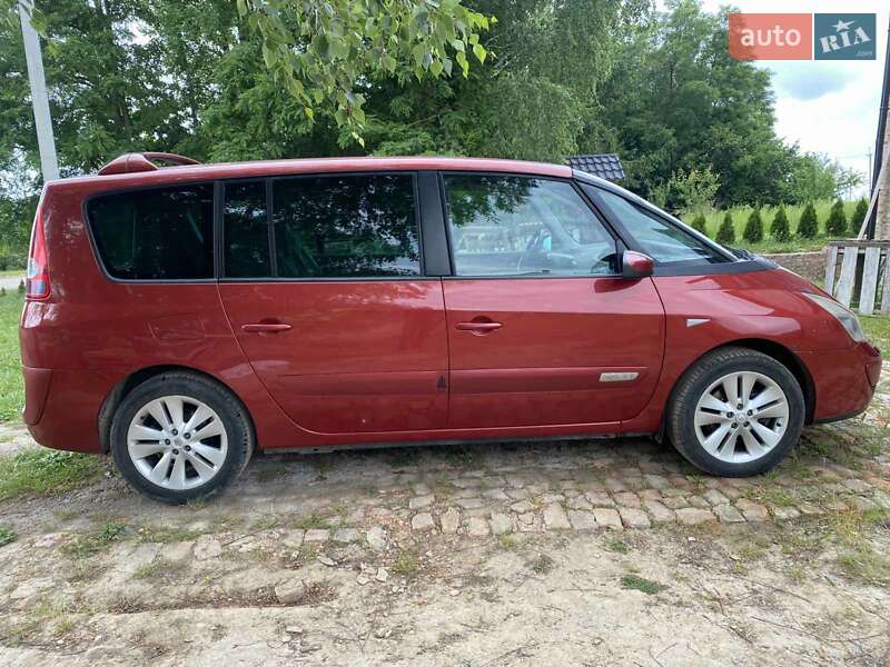 Минивэн Renault Espace 2005 в Дубно