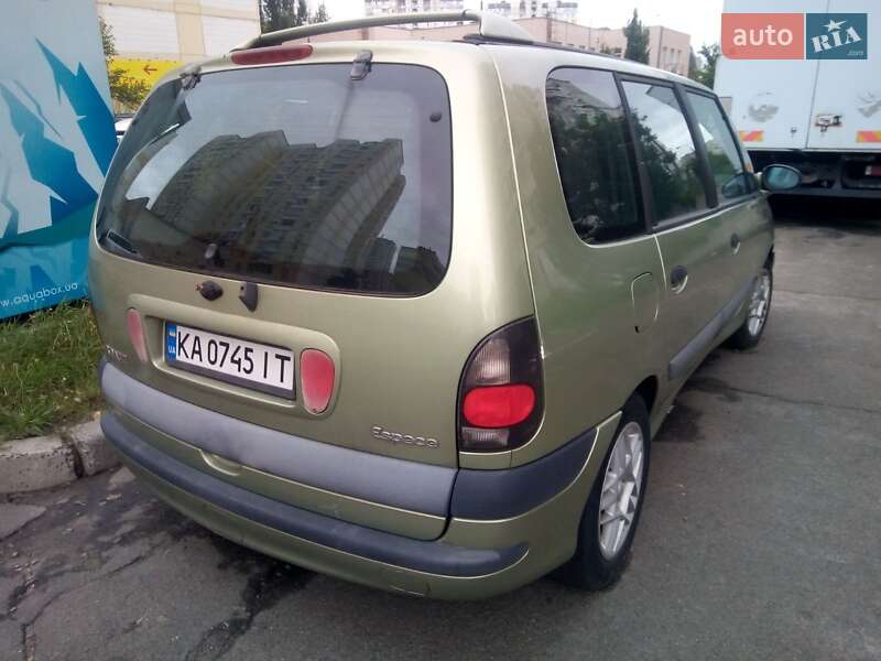 Мінівен Renault Espace 2001 в Києві