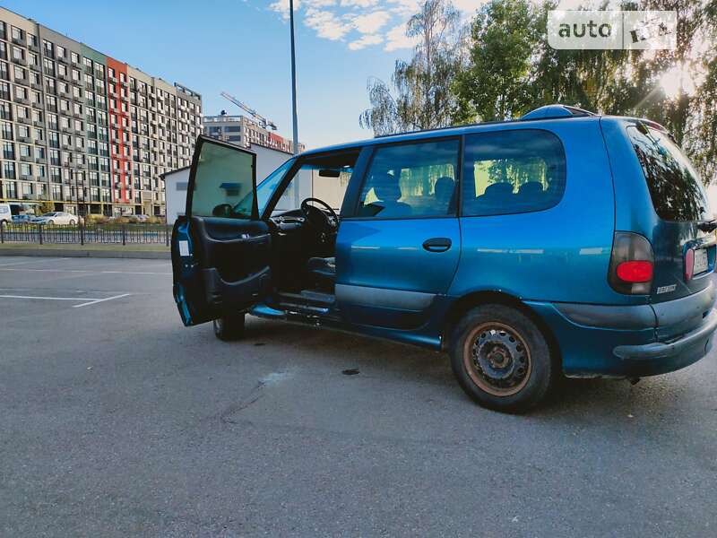 Минивэн Renault Espace 1996 в Киеве