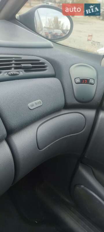 Мінівен Renault Espace 2001 в Києві