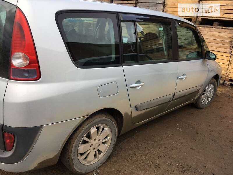 Минивэн Renault Espace 2003 в Черновцах