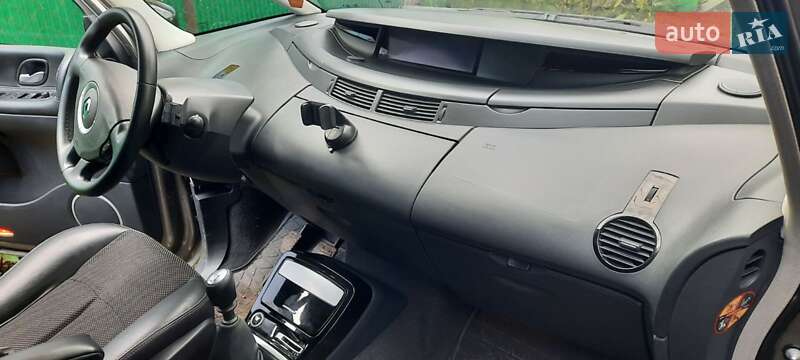 Минивэн Renault Espace 2010 в Кельменцах