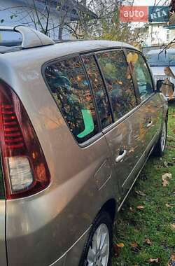 Мінівен Renault Espace 2010 в Кельменцях