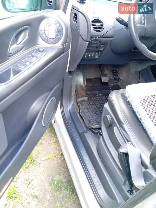 Мінівен Renault Espace 2012 в Львові