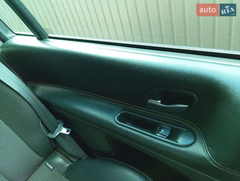 Мінівен Renault Espace 2012 в Львові