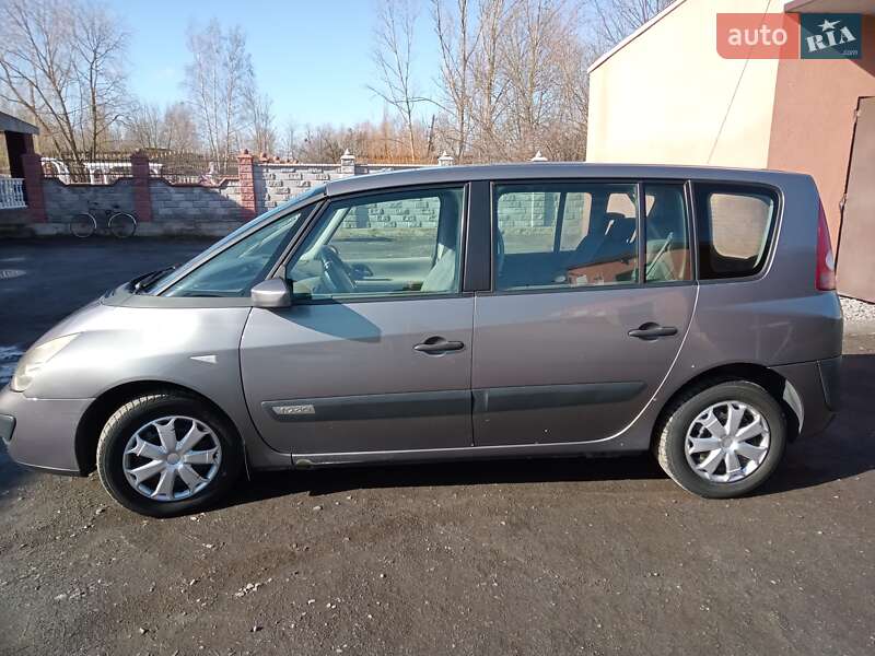 Мінівен Renault Espace 2002 в Кореці