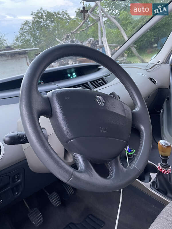 Мінівен Renault Espace 2003 в Чернівцях