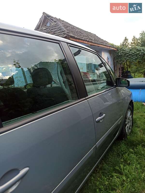Мінівен Renault Espace 2004 в Хмельницькому