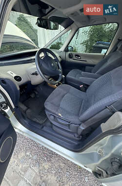 Минивэн Renault Espace 2003 в 