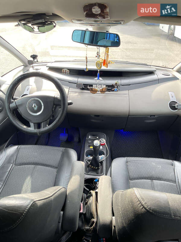 Минивэн Renault Espace 2005 в Киеве