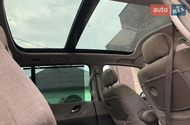 Минивэн Renault Espace 2004 в 
