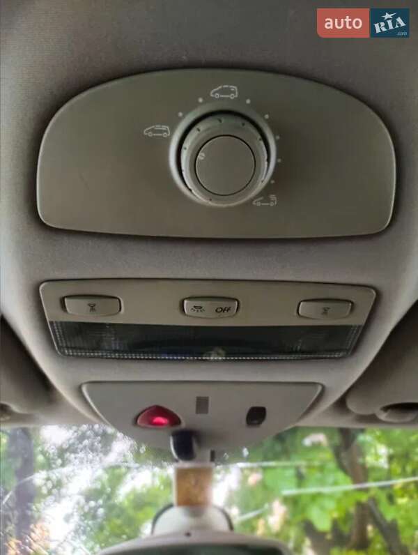 Мінівен Renault Espace 2003 в Києві