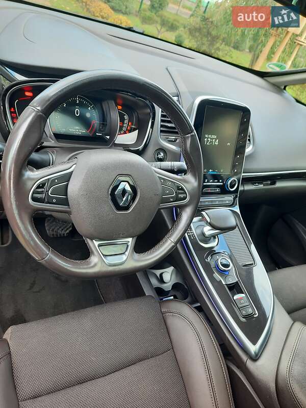 Минивэн Renault Espace 2016 в Камне-Каширском