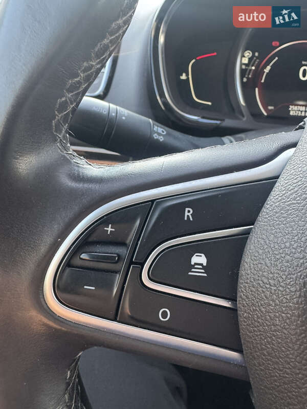 Мінівен Renault Espace 2016 в Запоріжжі