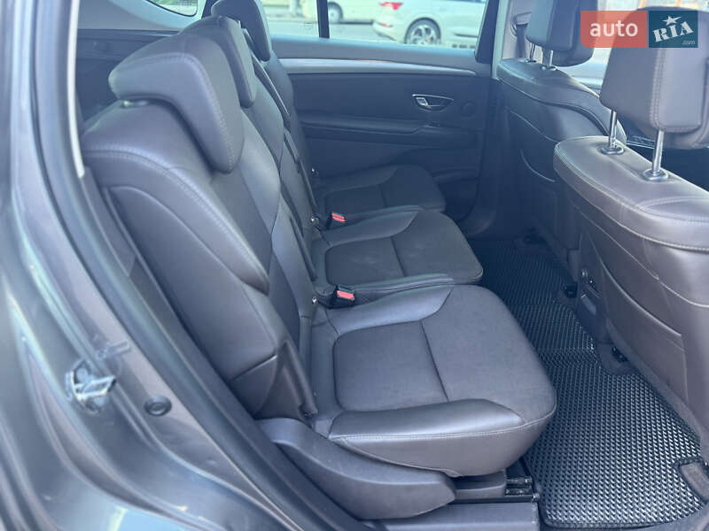 Минивэн Renault Espace 2017 в Ровно