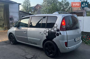 Минивэн Renault Espace 2003 в 