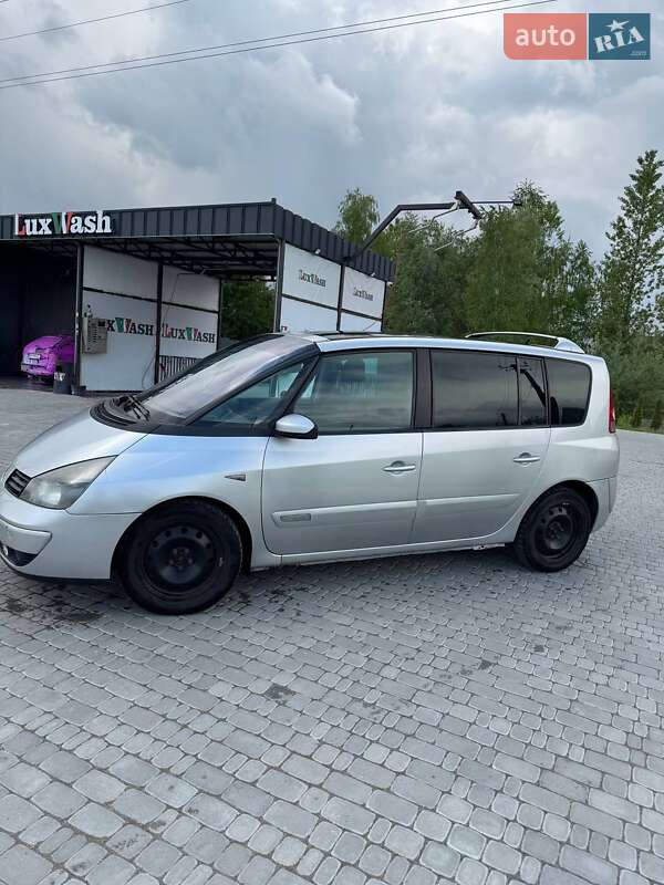 Минивэн Renault Espace 2005 в Дрогобыче