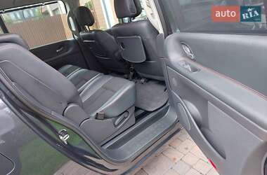 Минивэн Renault Espace 2011 в 