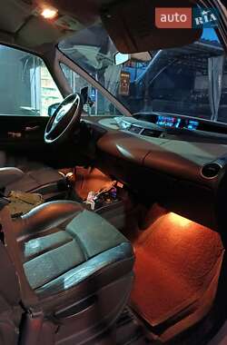 Минивэн Renault Espace 2005 в 