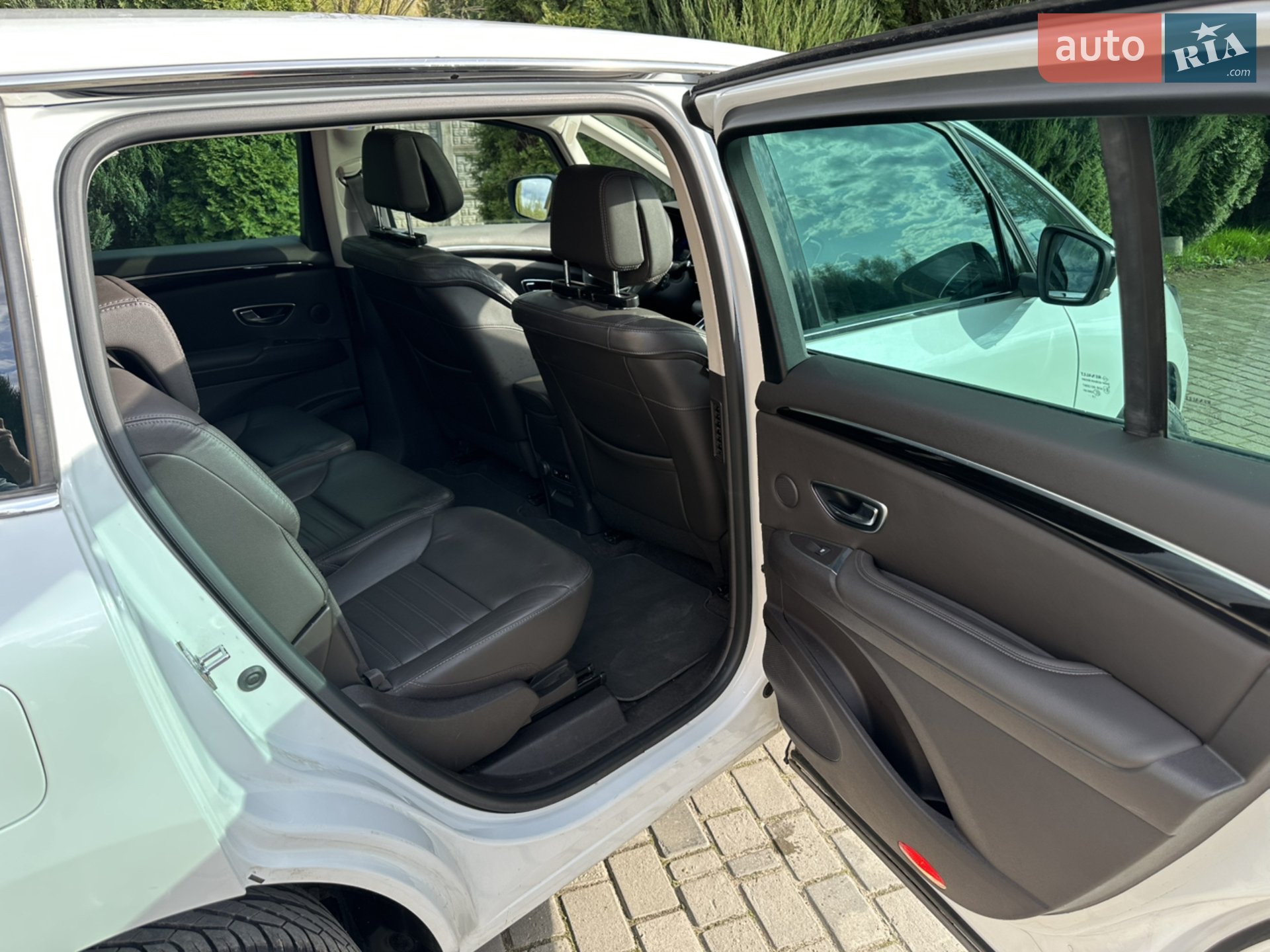 2015 Renault Espace - мініатюра 25