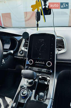 Минивэн Renault Espace 2017 в 