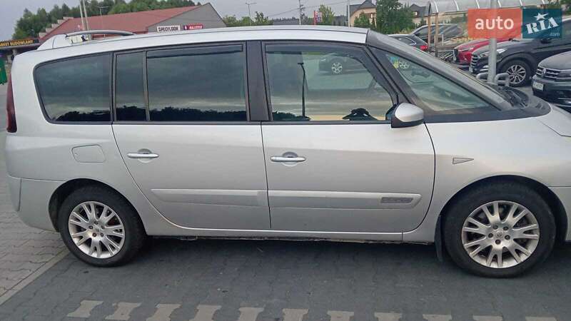 Мінівен Renault Espace 2006 в Віньківцях